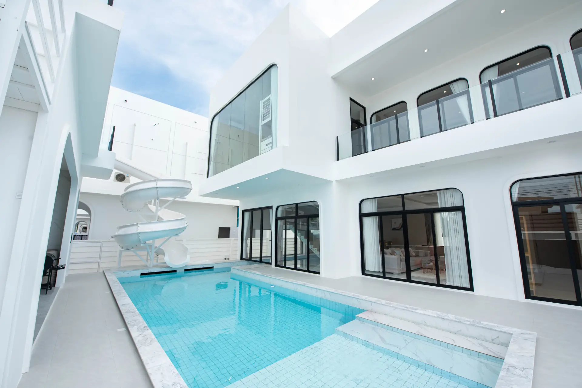 Orion Grand
